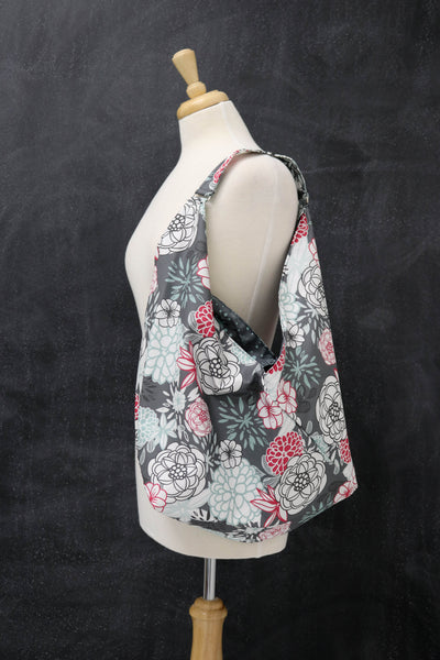 Market Tote Bag for Knitting and Crochet in Winter Floral