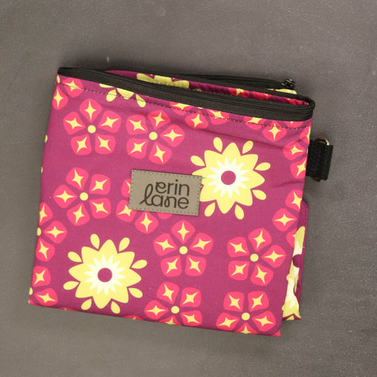 Out and About Crossbody Oversized Sling Bag in Fershade Quartz