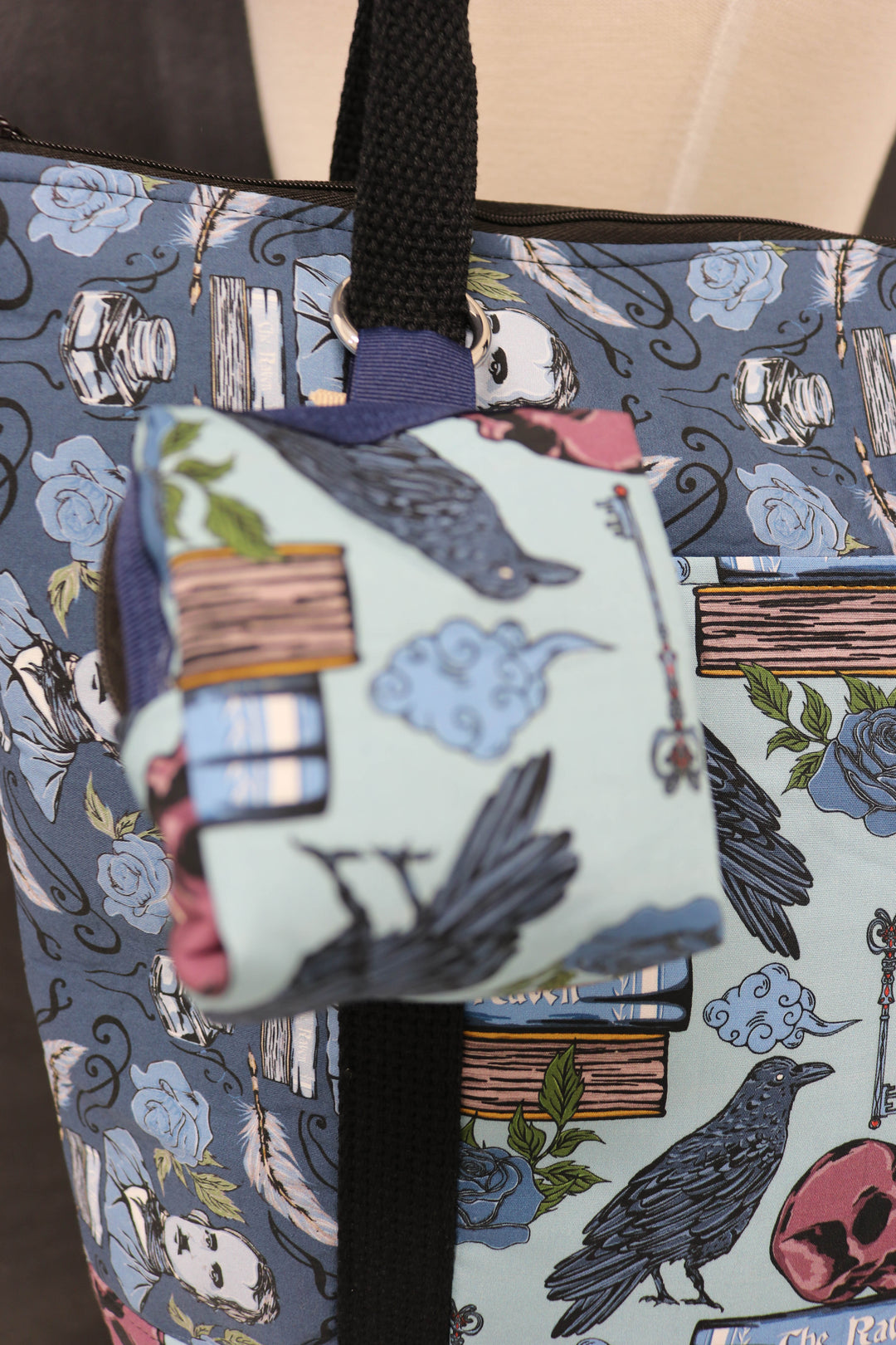 Bag Buddy Functional Bag Charm in The Raven