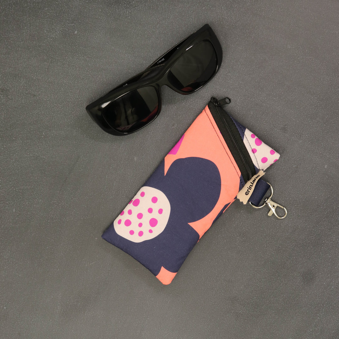 Catch All Clip on Accessory Bag in Catch a Wave