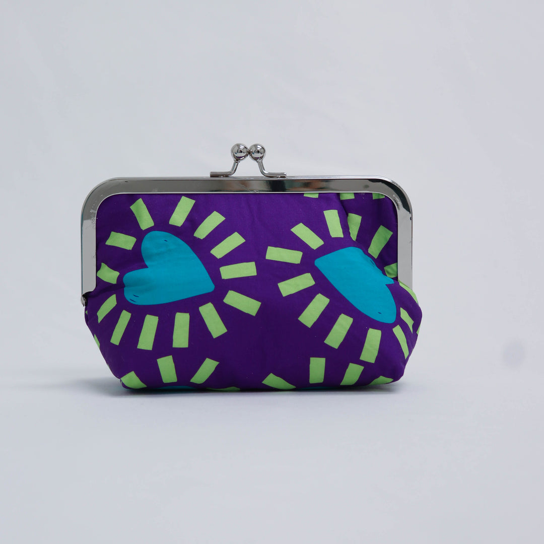 Chomp Chomp Clutch in Bodice Ripper