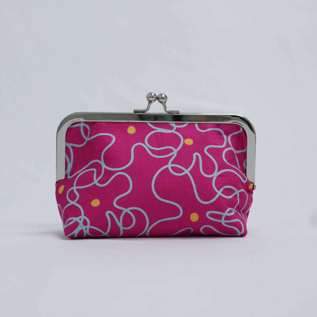 Chomp Chomp Clutch in Slow Burn