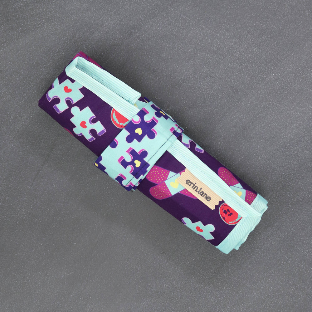 KnitPack DPN/Crochet Hook Organizer in Bittersweet Daydream