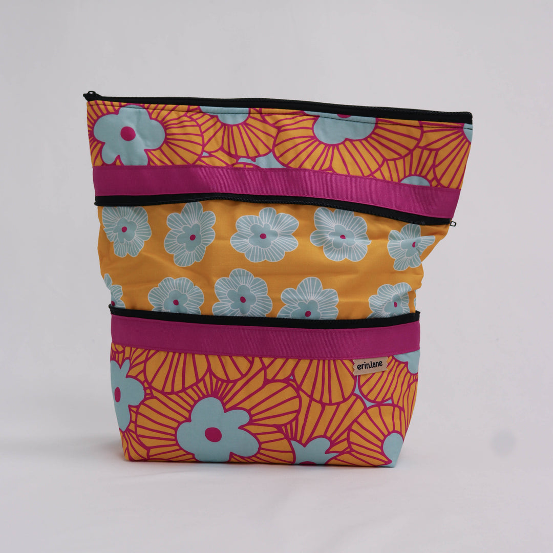 Hidden Heights Expanding Project Bag in Fun in the Sun