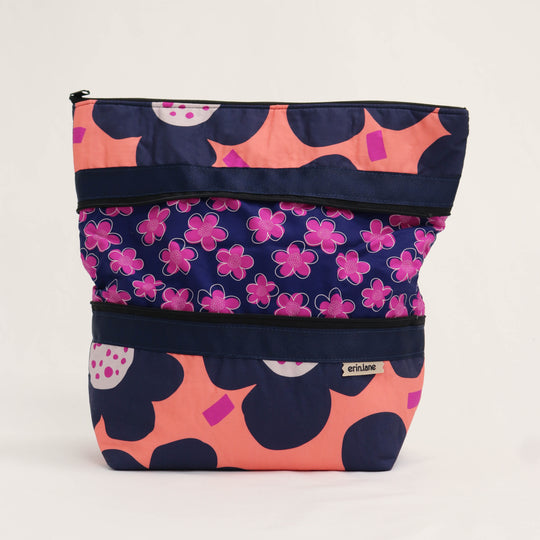 Hidden Heights Expanding Project Bag in Catch a Wave