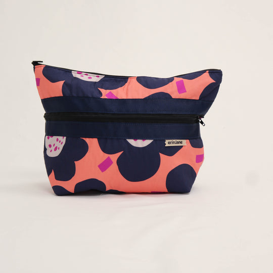 Hidden Heights Expanding Project Bag in Catch a Wave