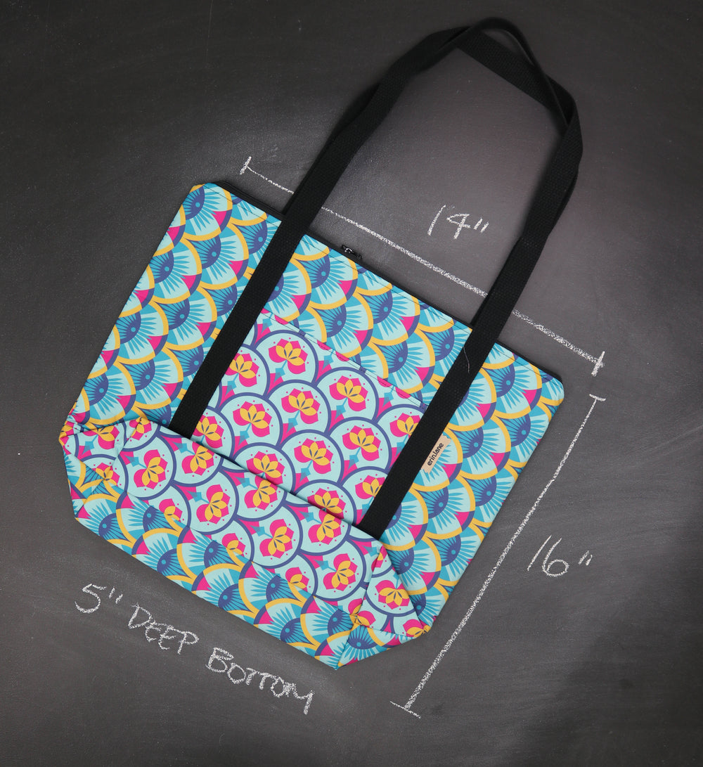 Reversible Hither Thither Tote Bag in Cruel Summer