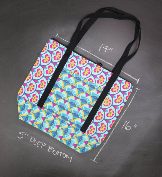 Reversible Hither Thither Tote Bag in Cruel Summer