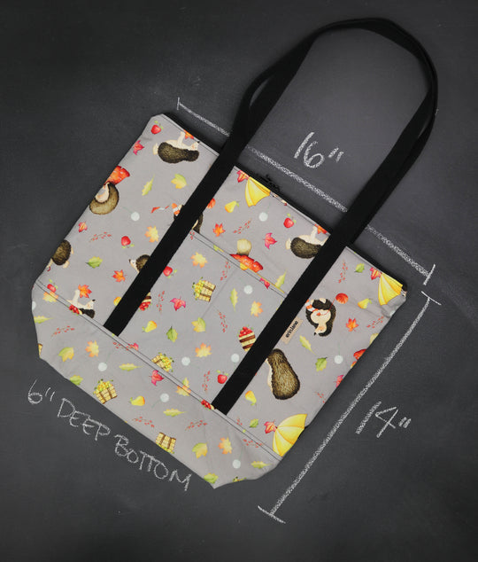 Reversible Hither Thither Tote Bag in Hedgehog Orchard