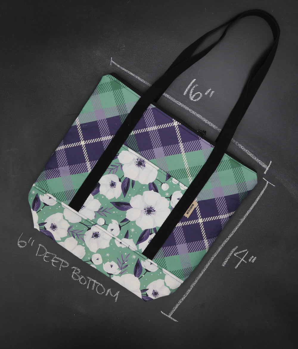 Reversible Hither Thither Tote Bag in Fraser Floral