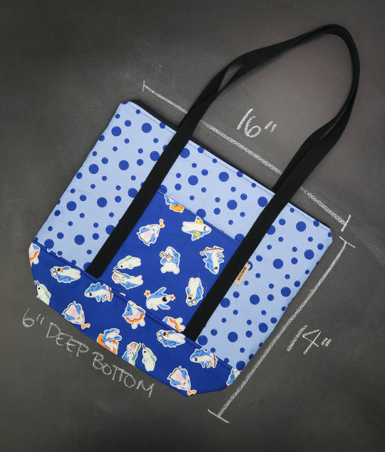 Reversible Hither Thither Tote Bag in Shark Bait