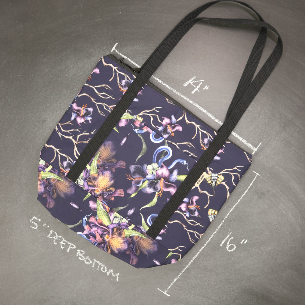Reversible Hither Thither Tote Bag in Venom and Vines