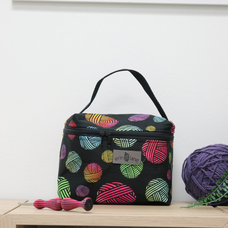 Zip Your Lid Train Case in Watercolor Yarn