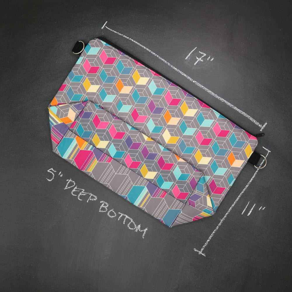 Large Zip Top Crossbody Tote Bag in Cobblestones in Color