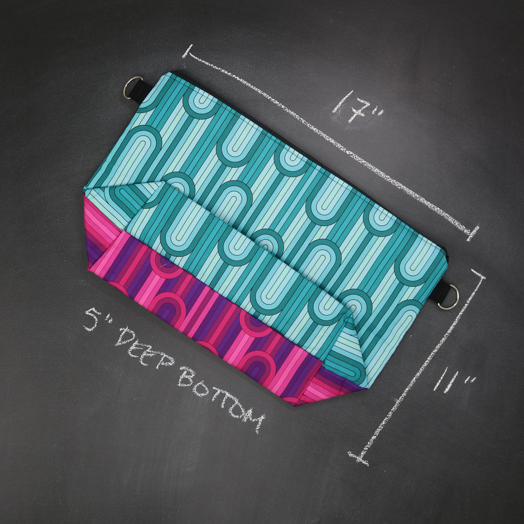 Large Zip Top Crossbody Tote Bag in Violet Interludes