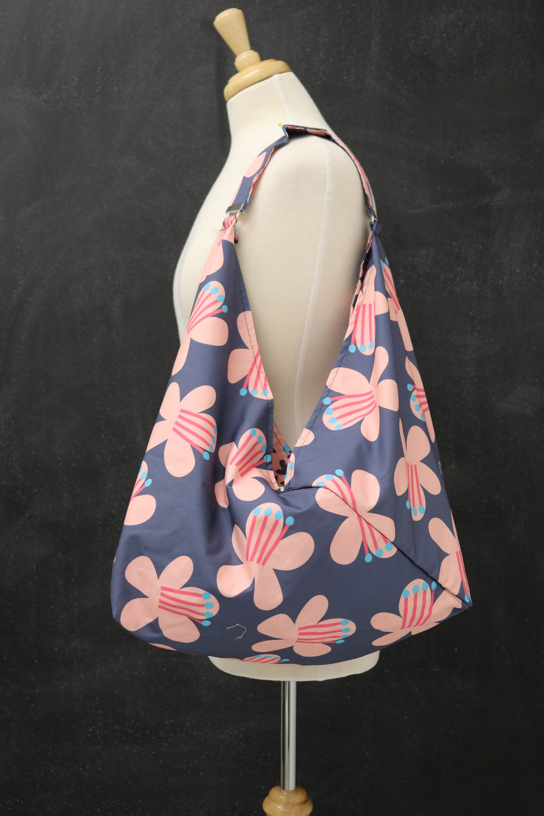 Market Tote Bag in Yacht Club