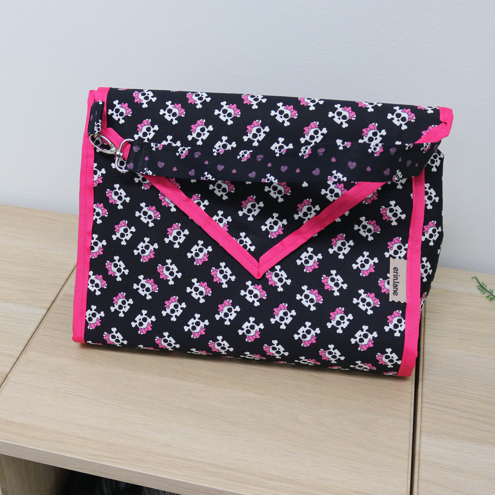 Carry Onward All in One Project Tote in Bow to the Bone