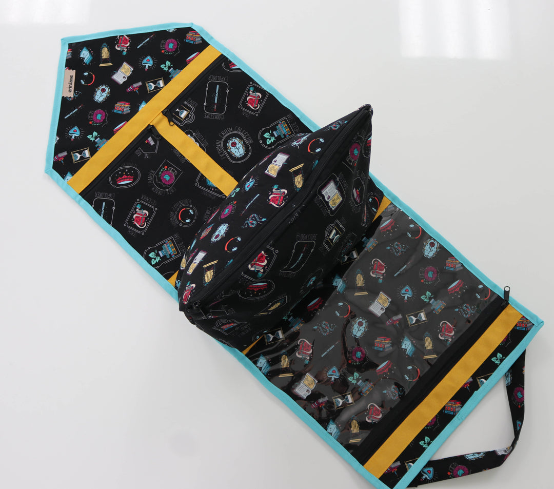 Carry Onward All in One Tote Bag in Merits of Reading