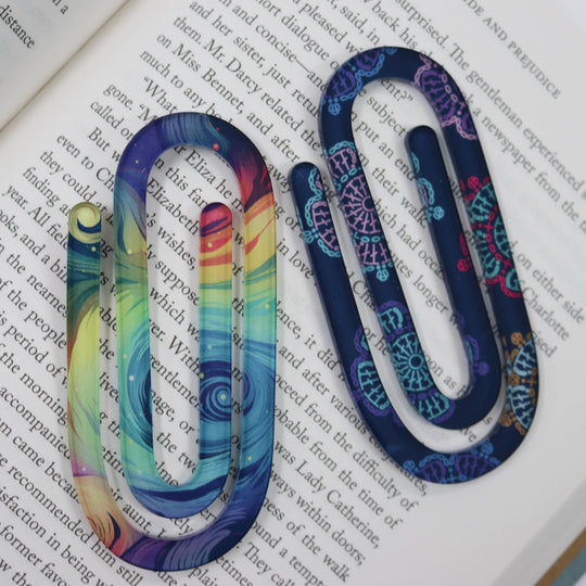 Oversized Acrylic Paperclip