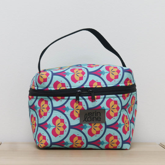 Zip Your Lid Train Case in Cruel Summer