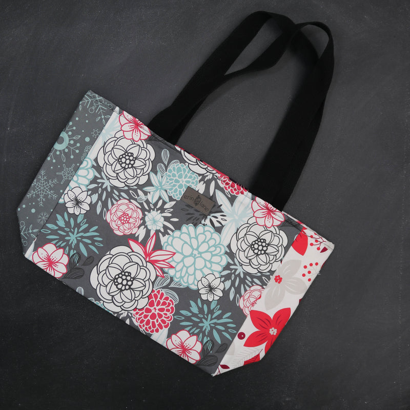 Everyday Tote Bag in Winter Floral Poinsettia Combo