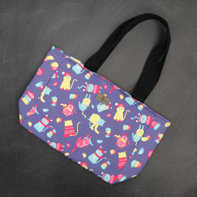 Everyday Tote Bag in Cozy Cats