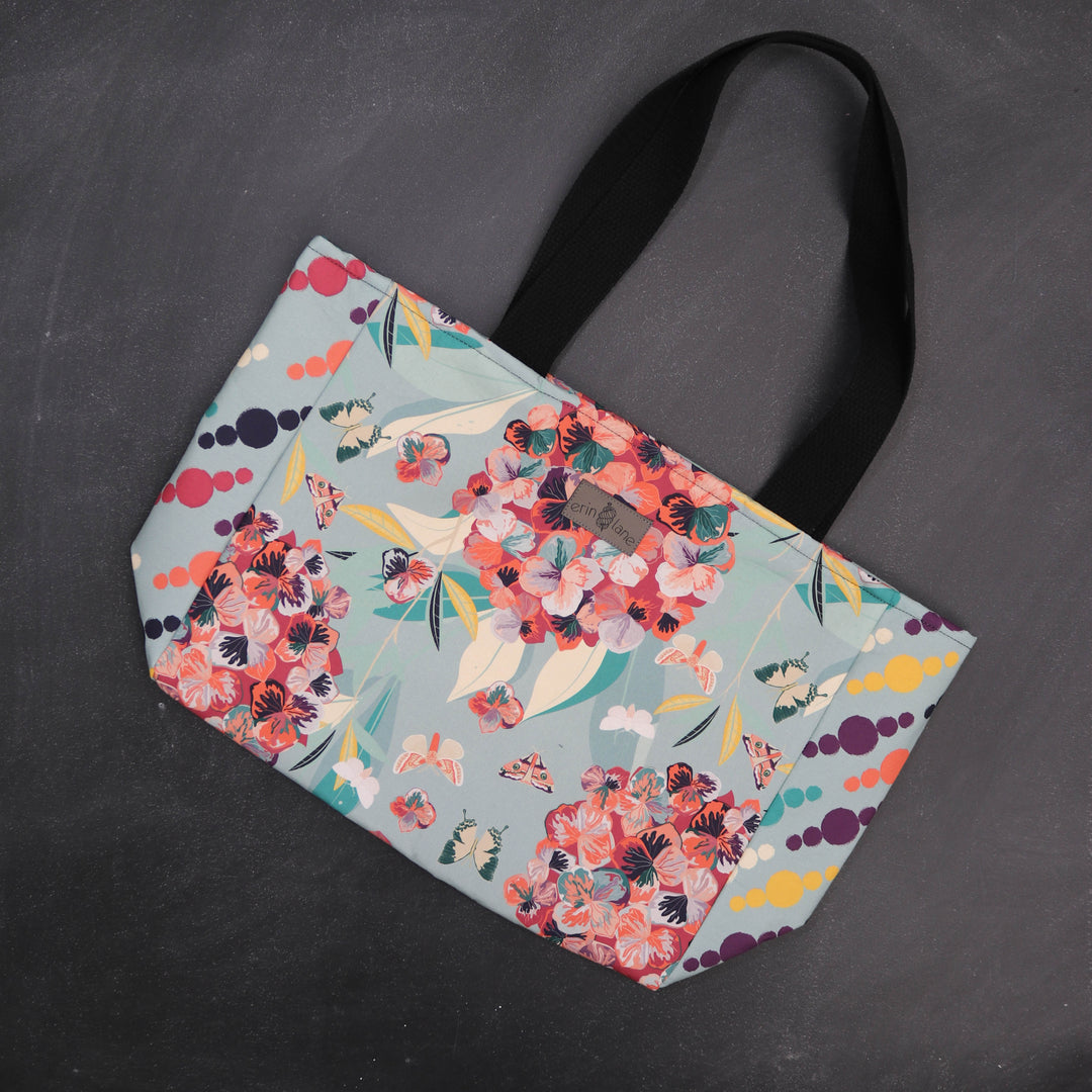 Everyday Tote Bag in Metro Hydrangea