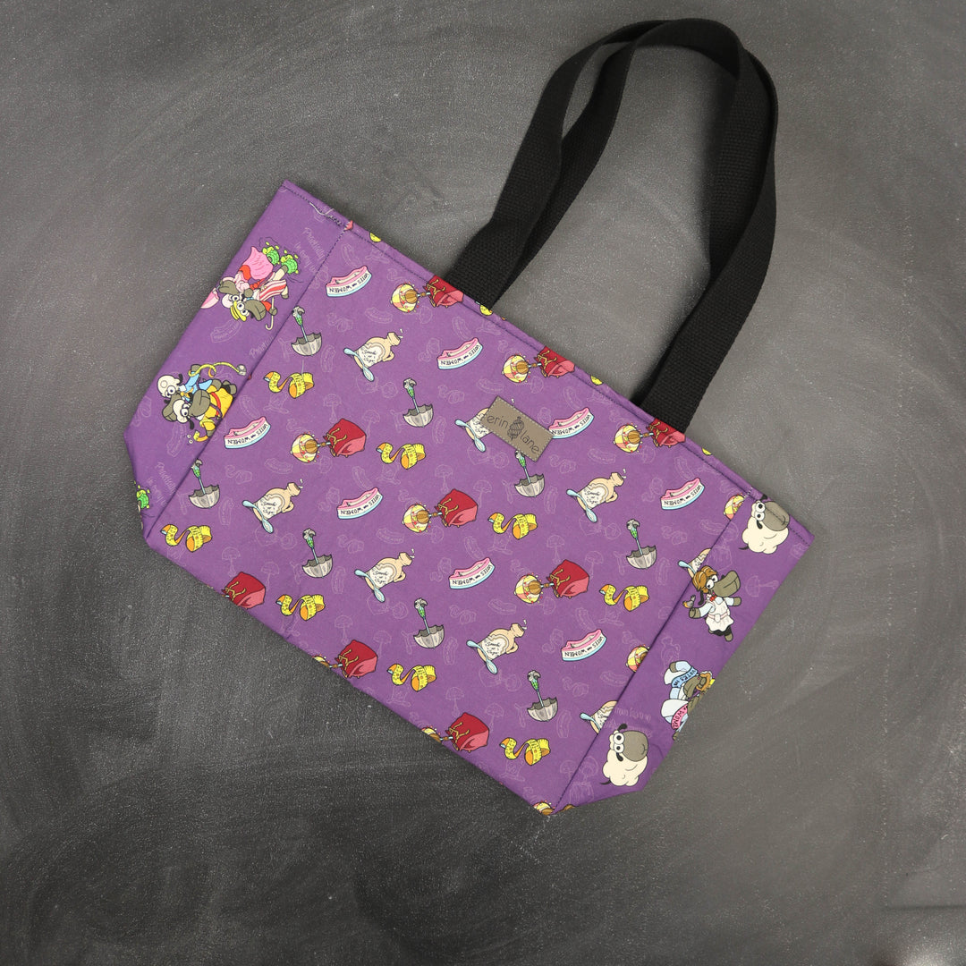 Everyday Tote Bag in Practically Perfect