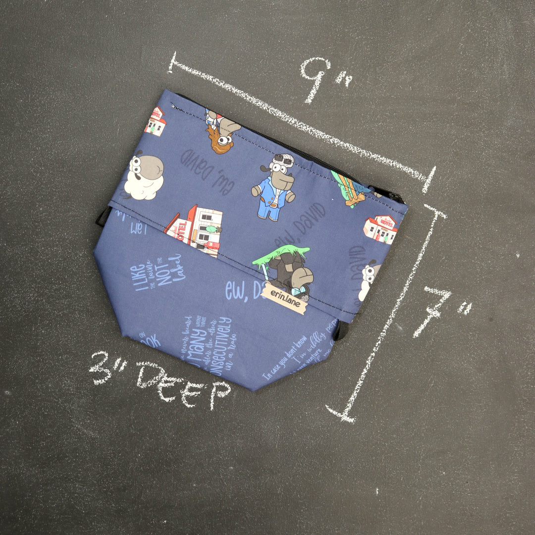 Hook-a-me Ergonomic Crochet Hook Organizer and Project Bag in Schitts Creek Sheeple