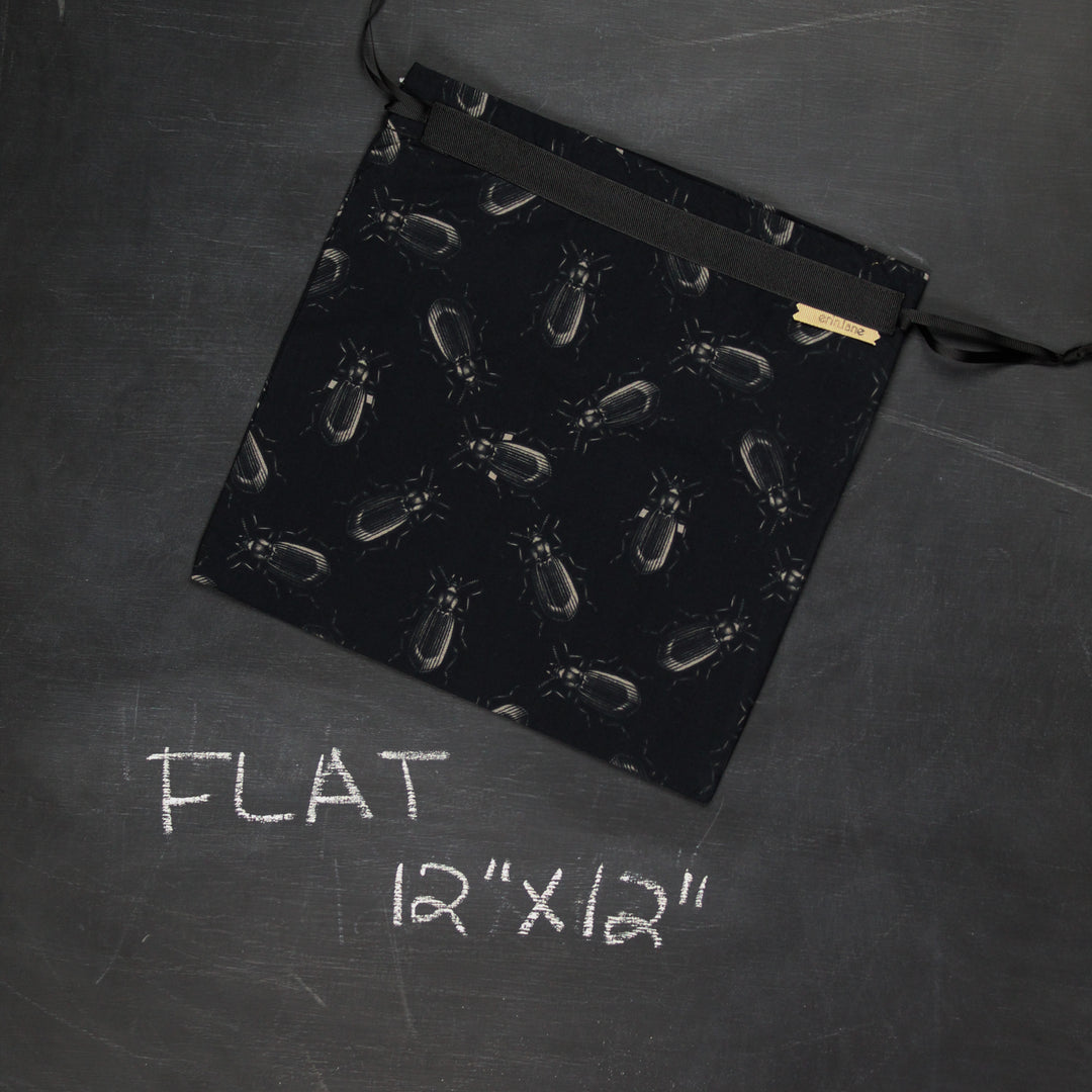 Small Project Bag in Darkling Beetles