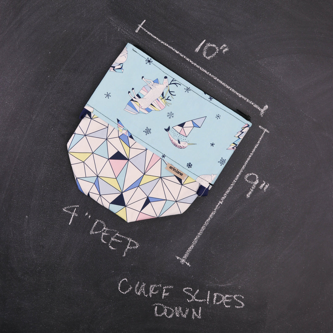 Nonname Collapsing Project Bag in Arctic Animals