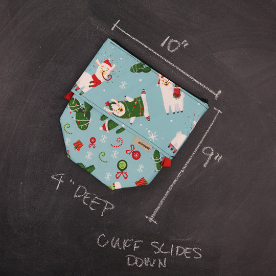 Nonname Collapsing Project Bag in Holiday Llamas