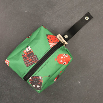 Snap and Stash Accessory Project Bag in Monstrously Merry
